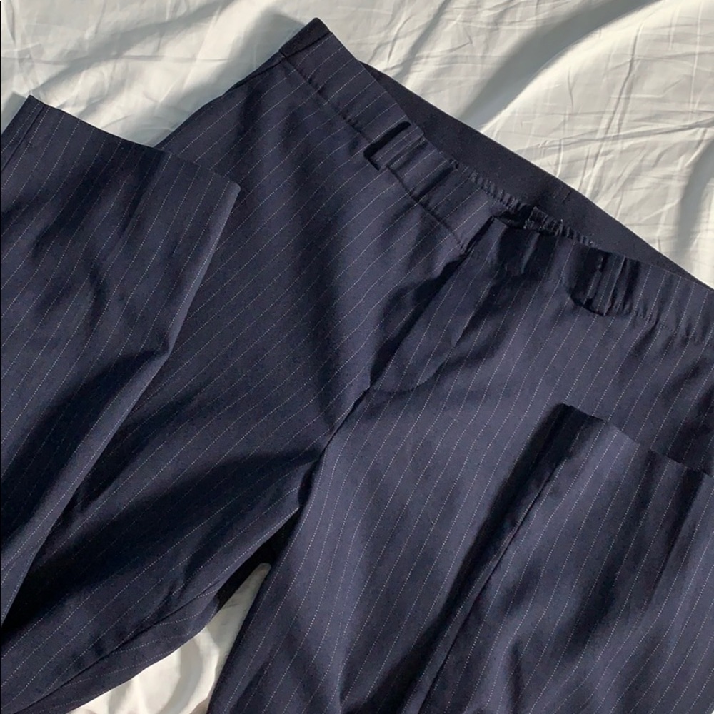 Women’s Pinstripe Pants (Uniqlo)